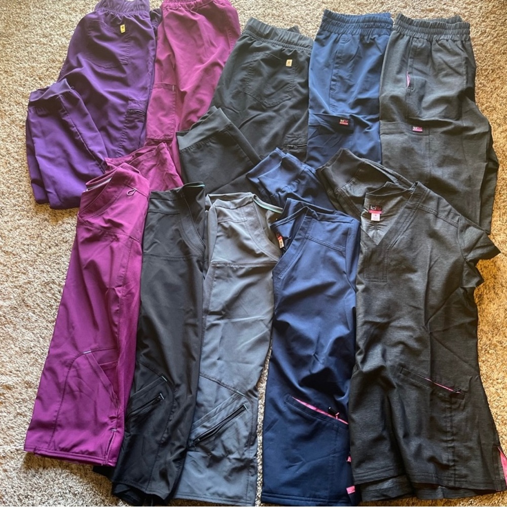 Women’s Scrubs size medium